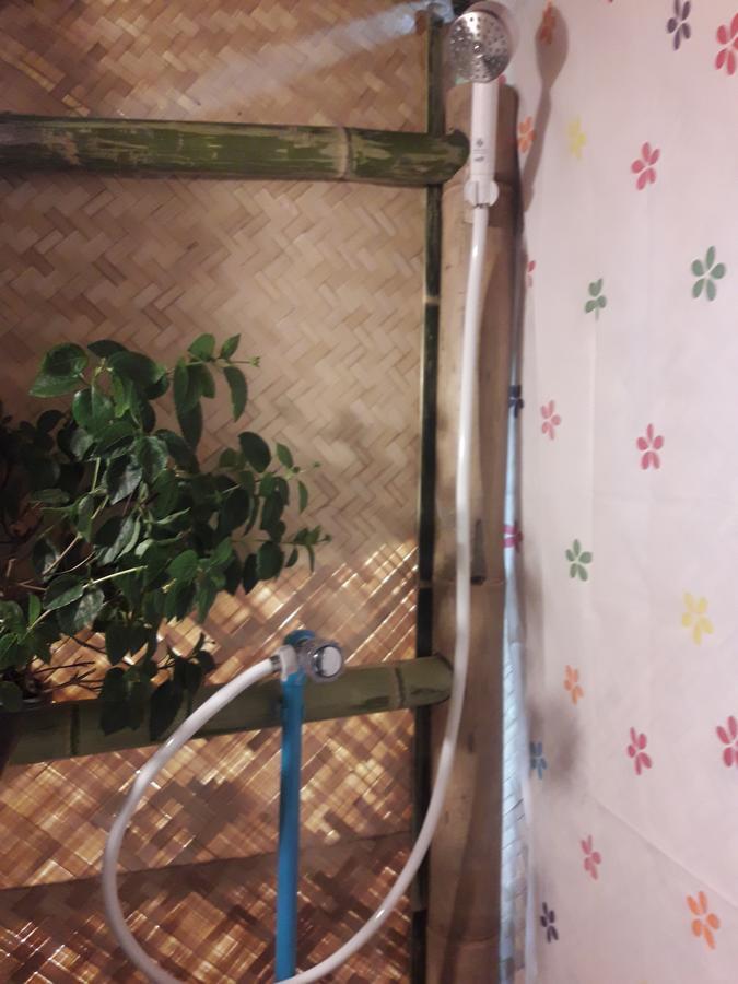 Coc Guest House & Hostel Chiang Mai Bagian luar foto