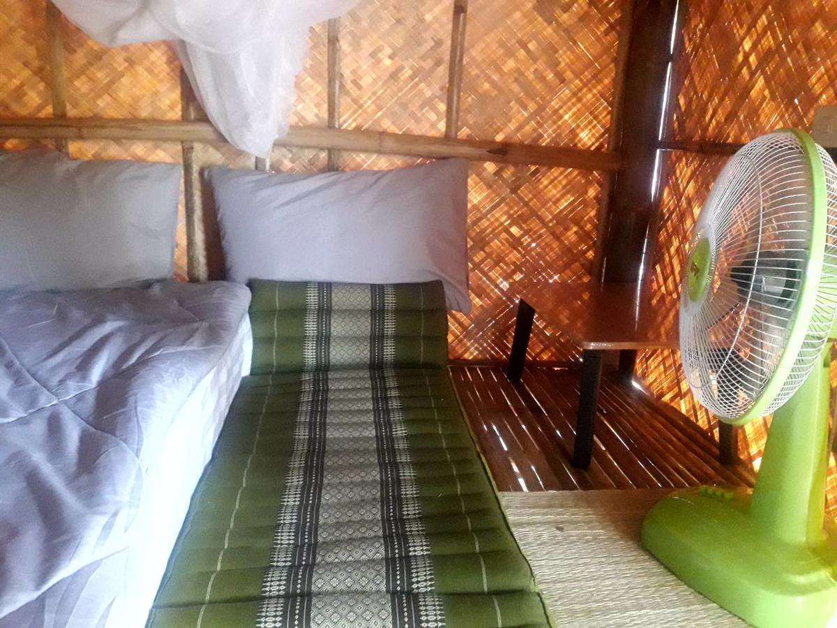 Coc Guest House & Hostel Chiang Mai Bagian luar foto