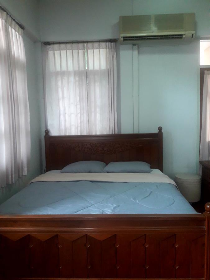 Coc Guest House & Hostel Chiang Mai Bagian luar foto