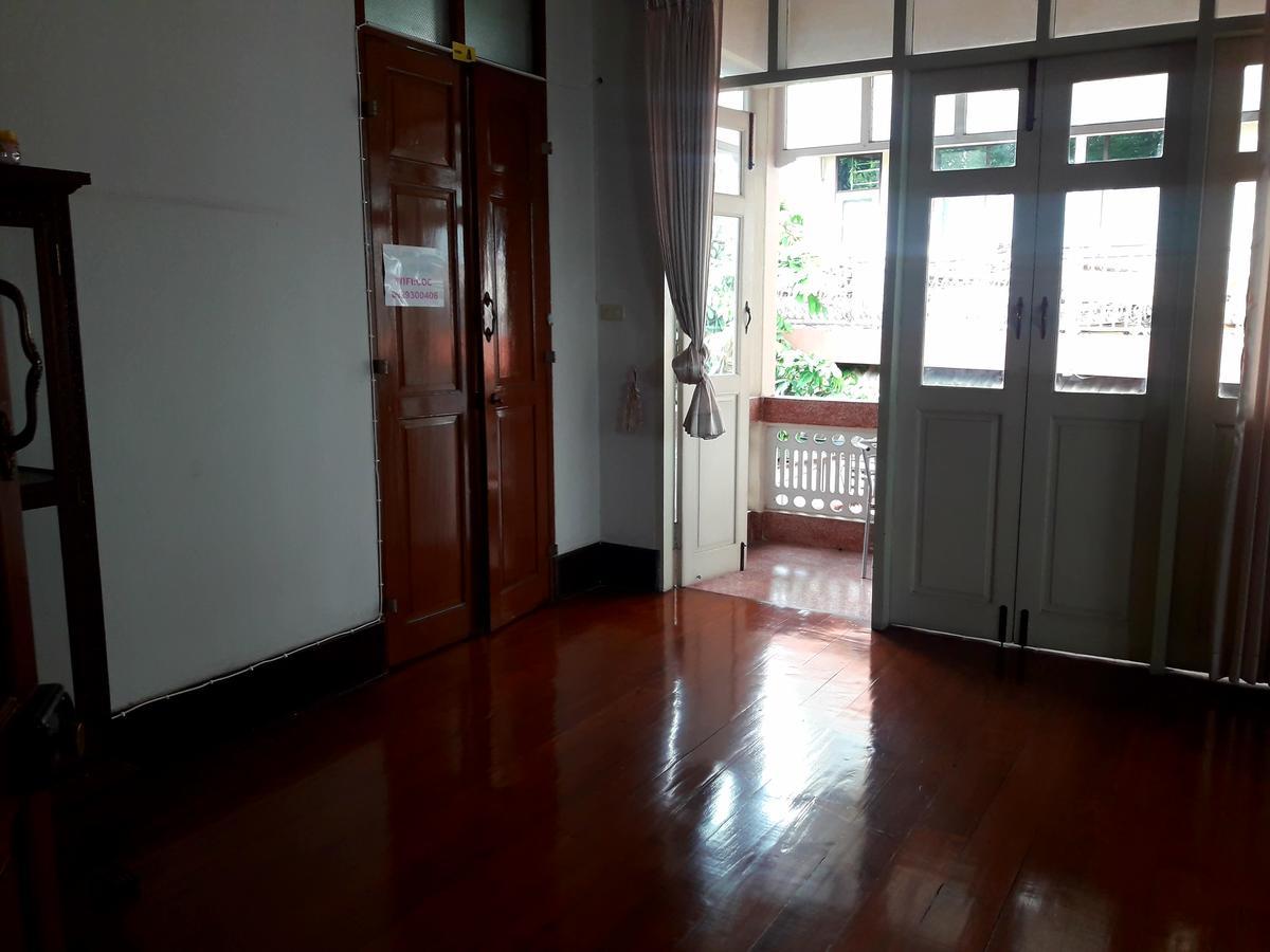 Coc Guest House & Hostel Chiang Mai Bagian luar foto
